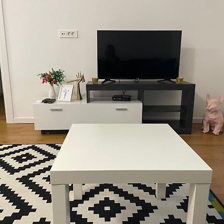 Neva Apartment بلغراد المظهر الخارجي الصورة